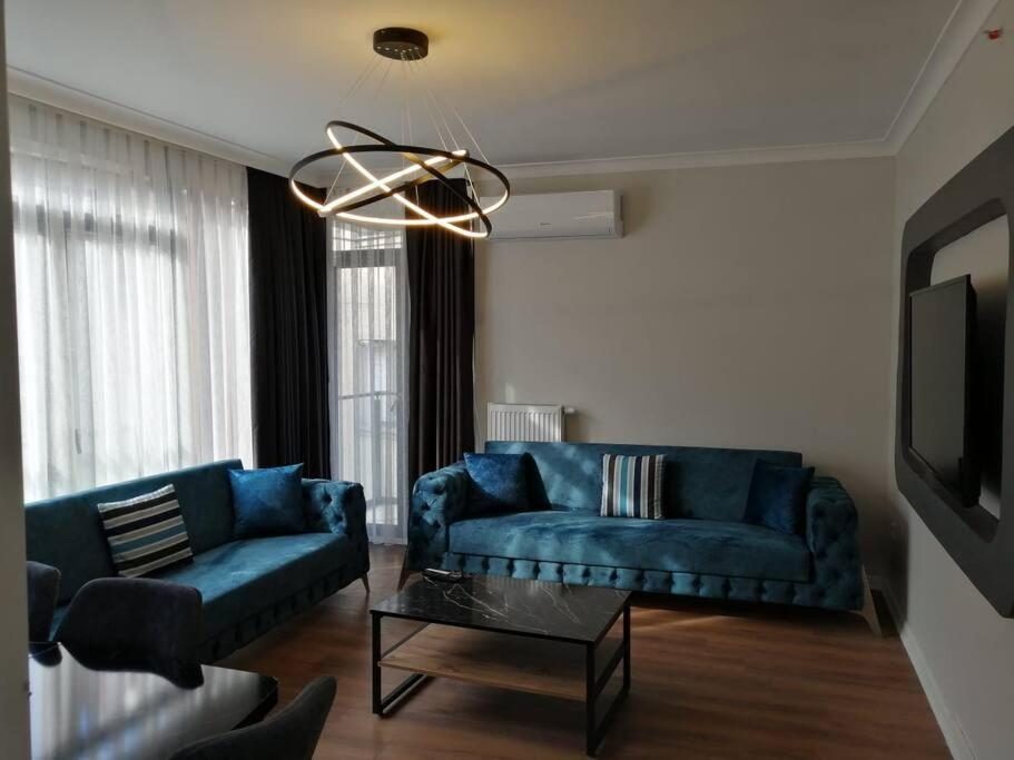 Sisli Apartment, 2 Bedrooms, 250 M Metro, New Modern Residence 이스탄불 외부 사진